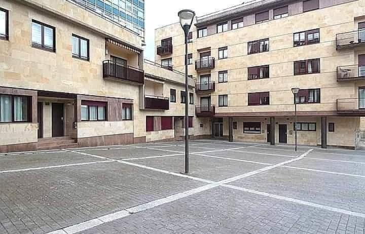 Jardines De La Muralla Free Parking Salamanca Eksteriør billede